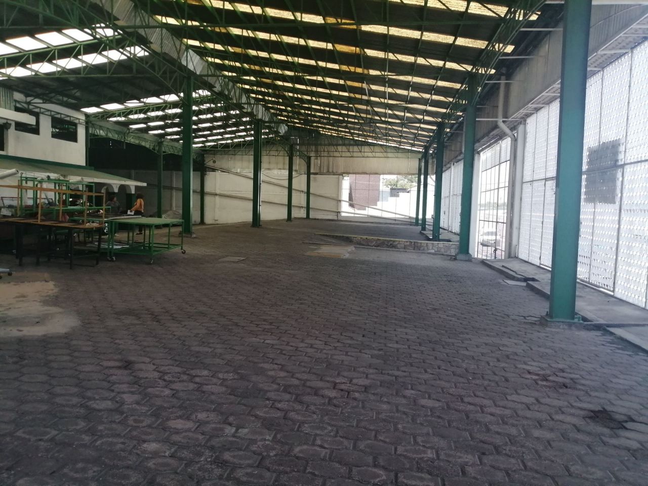 Bodegas en Satélite