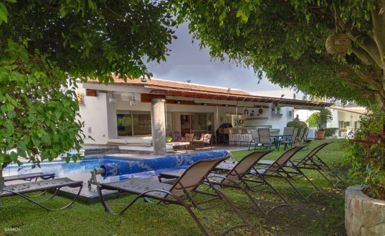 Casas en Fracc. Colinas de Santa Fe