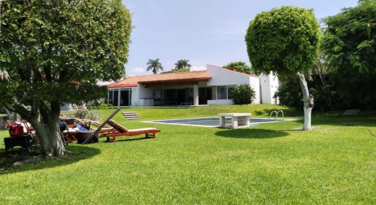 EXCENTE CASA EN VENTA