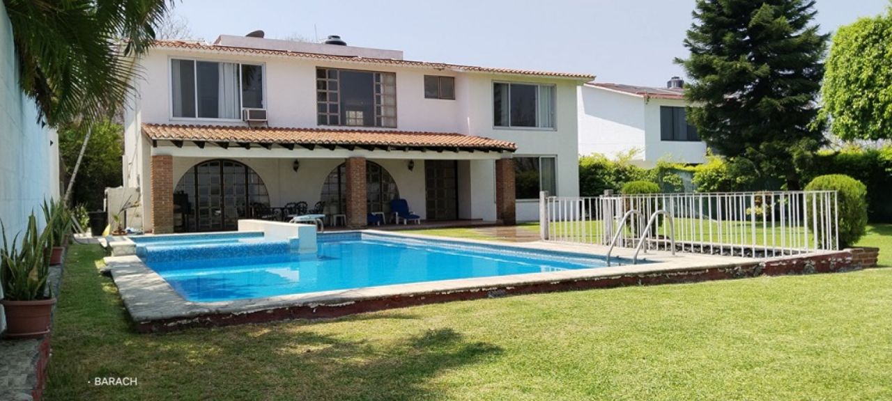 Casas en Fraccionamiento y Club de Golf Santa Fe