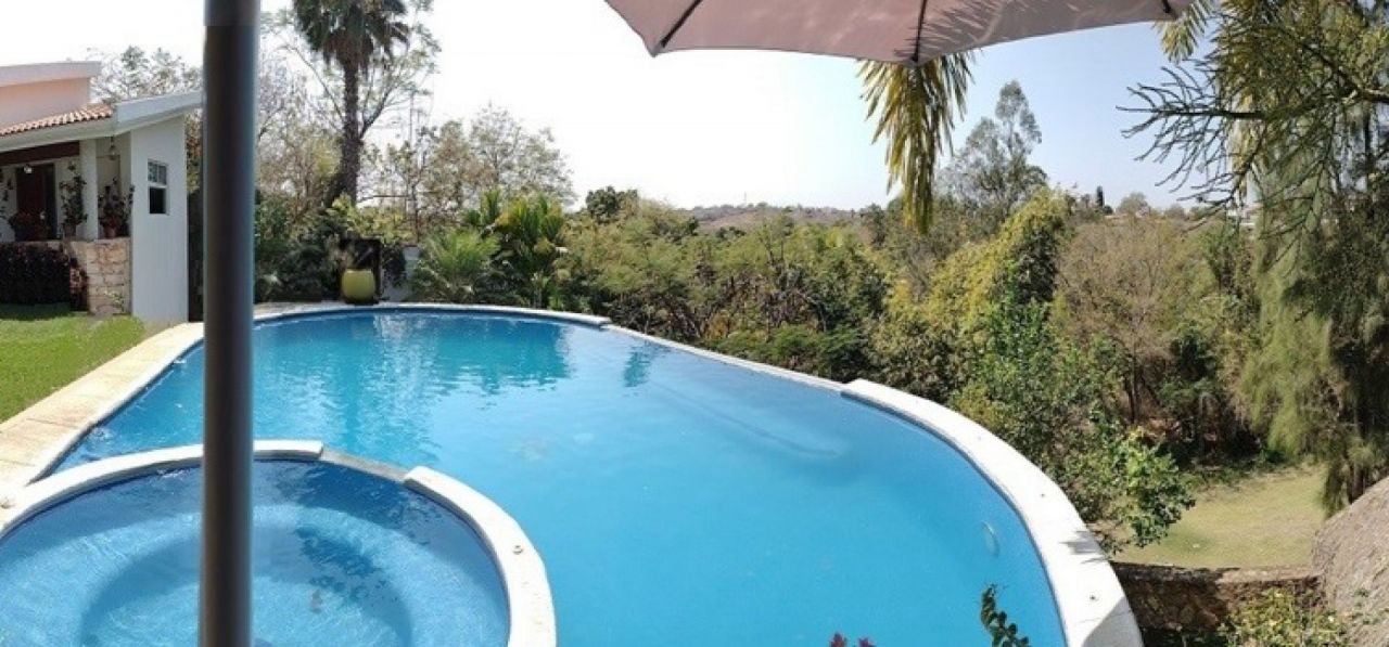 CASA PRIVADA EN CLUB DE GOLF