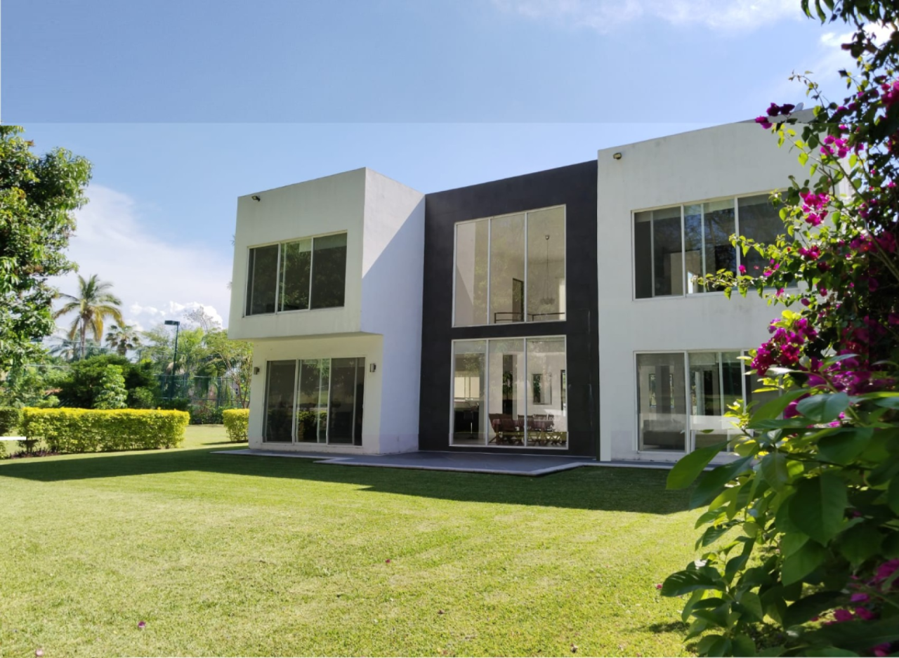 Casas en Fraccionamiento y Club de Golf Santa Fe