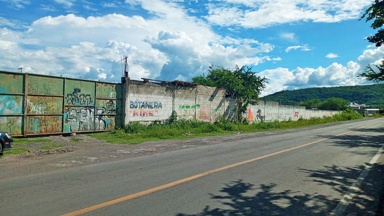 Terrenos en Carretera