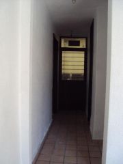 {"esp":"ACCESO PLANTA BAJA"}