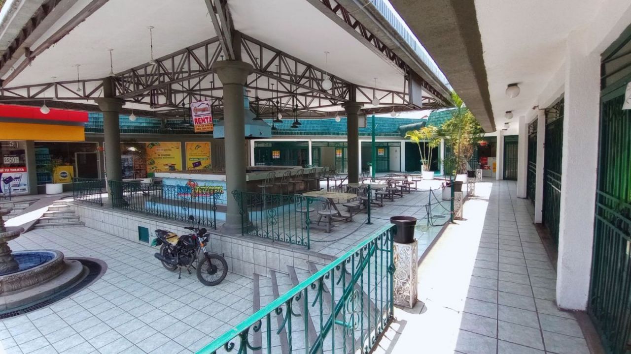Locales comerciales en Centro de Oaxtepec