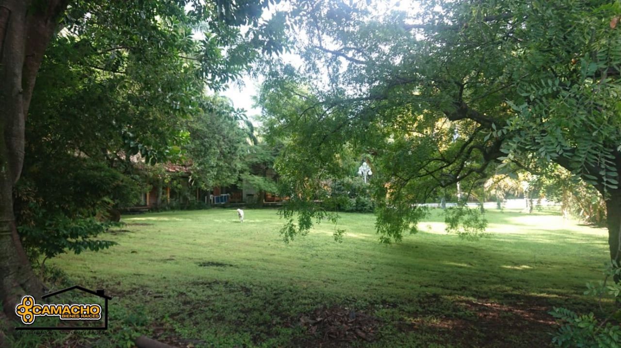 Terrenos en Jardines las Delicias