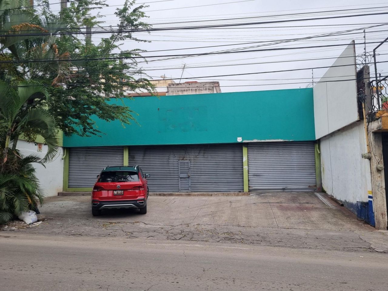 LOCAL RENTA AV. PLAN DE AYALA