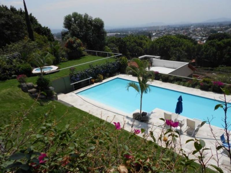 Condominios en Lomas de Cortes