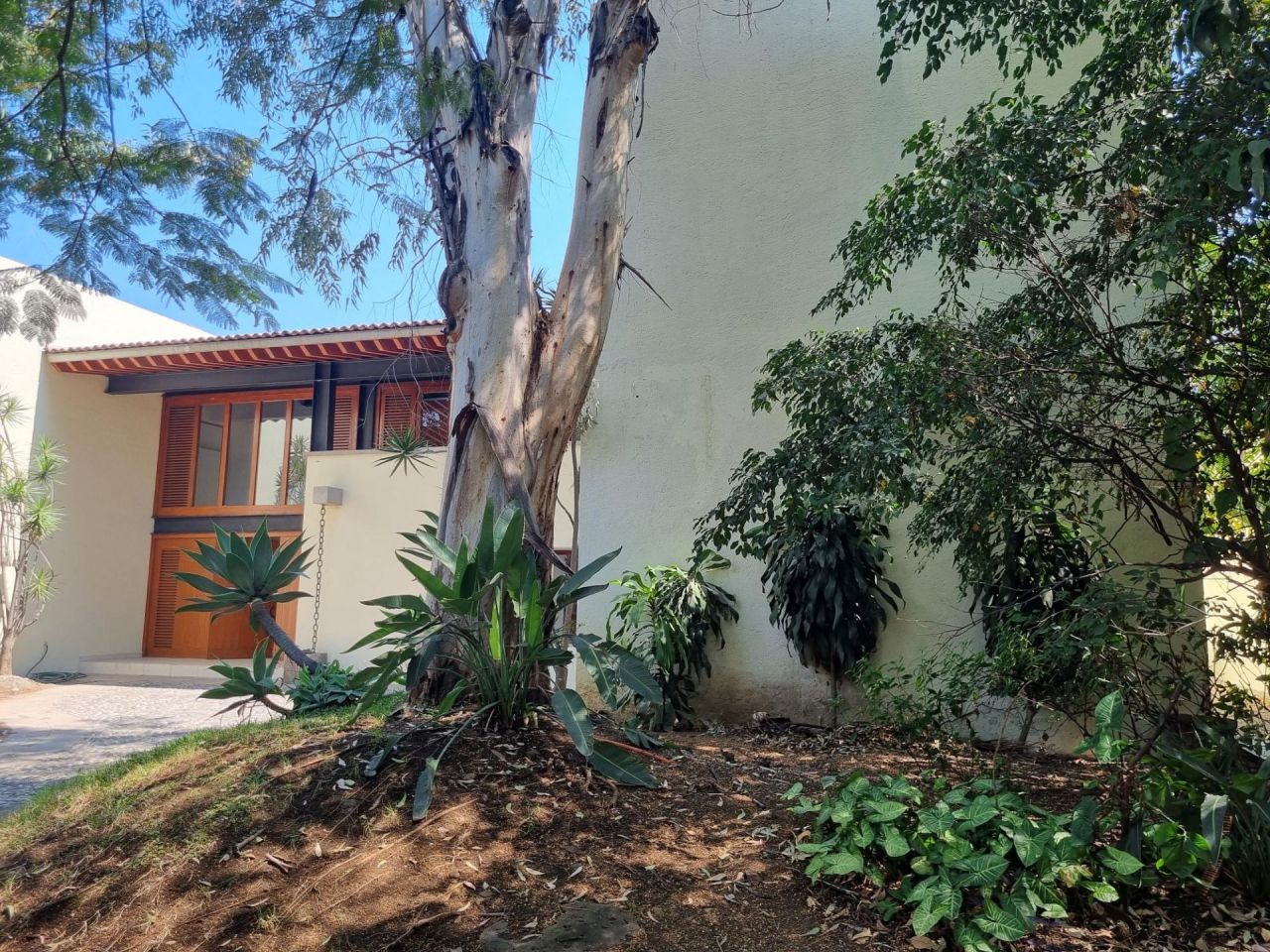 RESIDENCIA VENTA VISTA HERMOSA