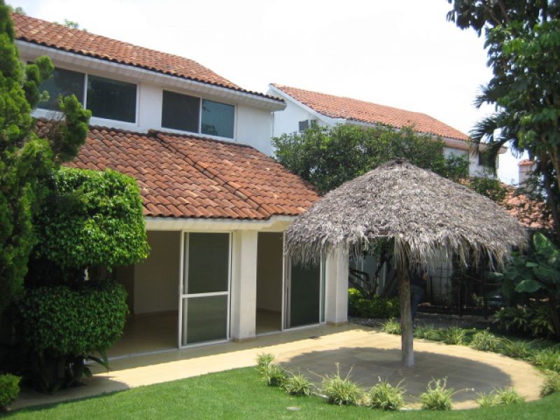 Condominios en Jardines de Cuernavaca