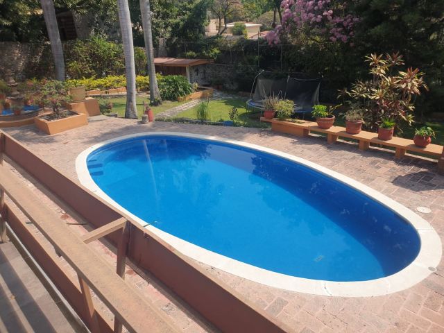 {"esp":"Alberca con caldera y filtro","ing":""}