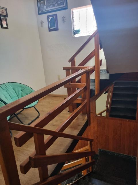 {"esp":"Escaleras para azotea","ing":""}