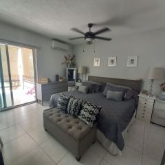 {"esp":"Recamara Principal","ing":""}