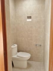 {"esp":"WC","ing":""}