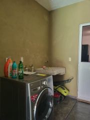 {"esp":"Area de lavado","ing":""}