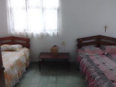 {"esp":"Recamara 3","ing":""}