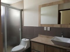 {"esp":"Ba\u00f1o general","ing":""}