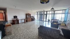 {"esp":"Sala Comedor","ing":""}