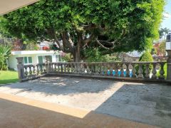 {"esp":"Terraza integrado a Sala y jar\u00edn","ing":""}