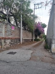 {"esp":"Acceso por la privada","ing":""}