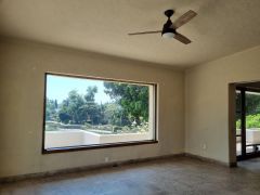 {"esp":"Recamara Principal","ing":""}