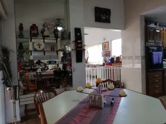 {"esp":"Comedor","ing":""}