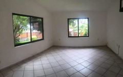 {"esp":"Recamara en PB o estudio","ing":""}