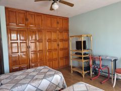 {"esp":"Recamara 2","ing":""}