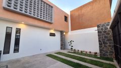 {"esp":"Acceso","ing":""}