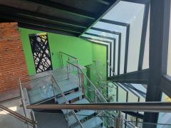 {"esp":"Acceso principal","ing":""}