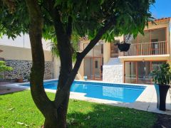 {"esp":"Fachada Posterior","ing":""}