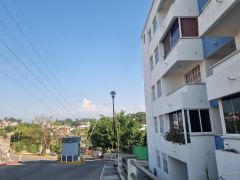 {"esp":"vigilancia 24 hrs","ing":""}