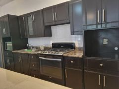 {"esp":"cocina equipada","ing":""}