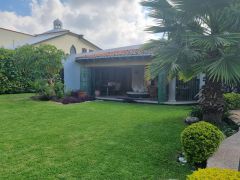 {"esp":"Terraza integrada al Jard\u00edn","ing":""}