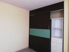 {"esp":"Recamara 1","ing":""}