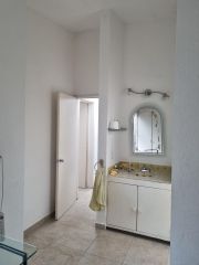 {"esp":"Ba\u00f1o Recamara principal","ing":""}