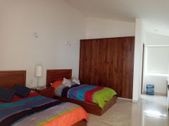 {"esp":"recamara 3","ing":""}