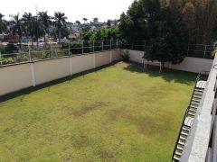 {"esp":"Cancha de Ful bol","ing":""}