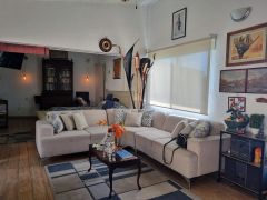 {"esp":"Sala","ing":""}