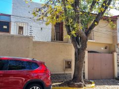 {"esp":"Fachada principal","ing":""}