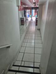 {"esp":"Acceso a Planta Alta.","ing":""}