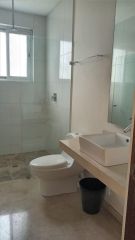 {"esp":"Bs\u00f1o Salon de juegos","ing":""}