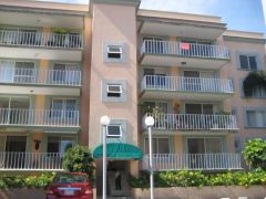 {"esp":"Fachada principal","ing":""}