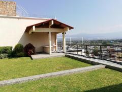 {"esp":"Jardin","ing":""}