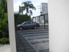 {"esp":"Estaqcionamiento","ing":""}