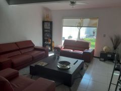 {"esp":"Sala","ing":""}