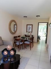 {"esp":"comedor","ing":""}