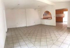 {"esp":"Sala comedor","ing":""}