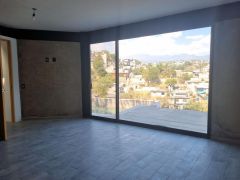 {"esp":"Recamara Principal","ing":""}