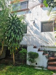 {"esp":"Fachada Posterior","ing":""}